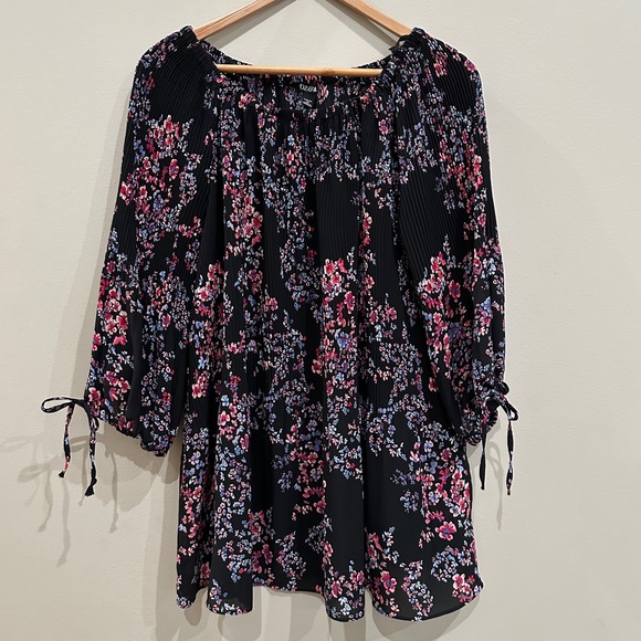 Roz & Ali flowy floral blouse 1X - Picture 3 of 7